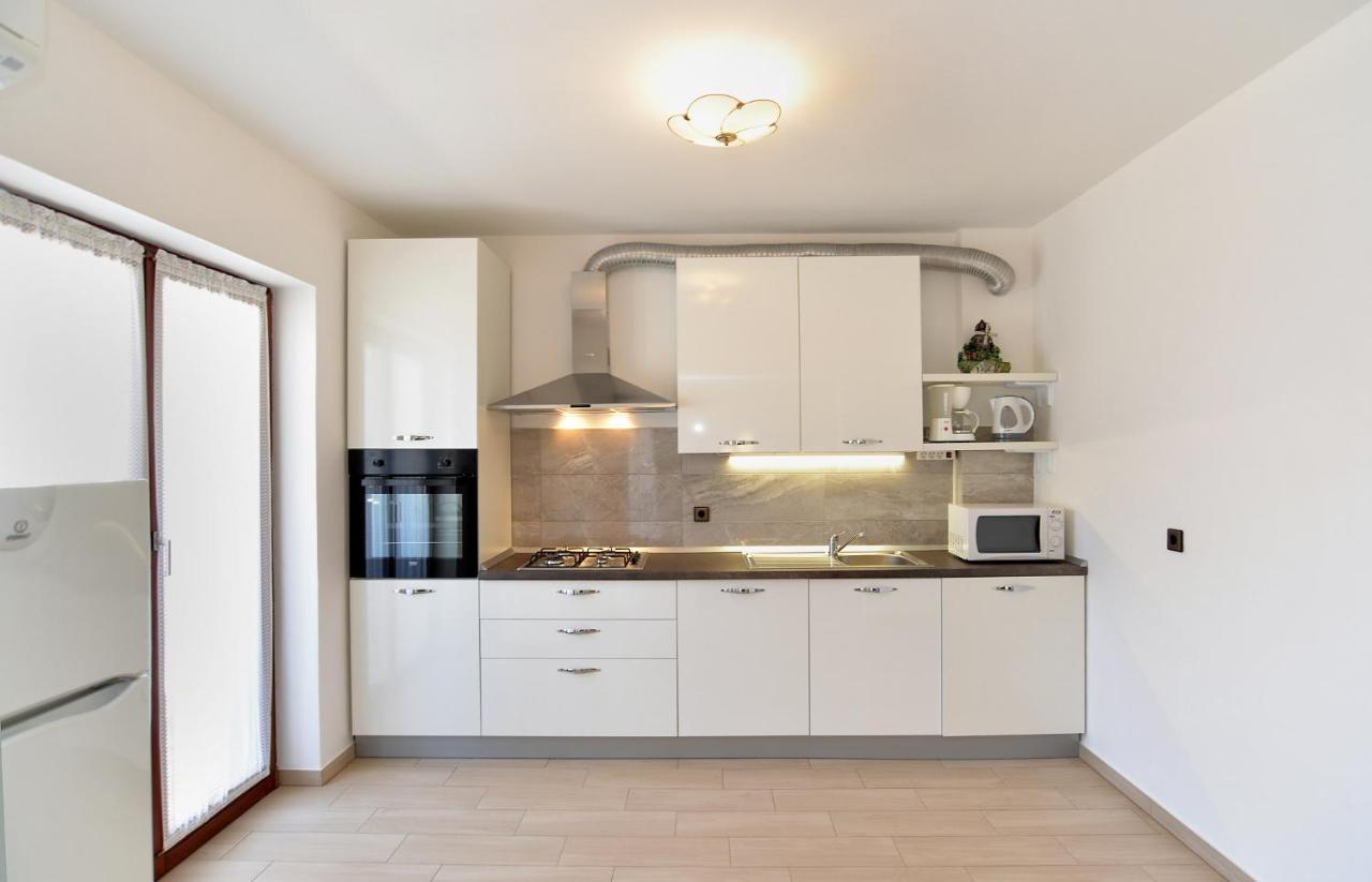 House Pula 2080 Villa Екстериор снимка