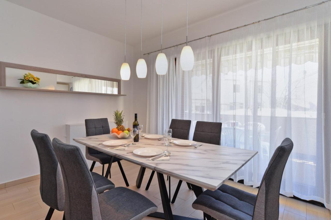 House Pula 2080 Villa Екстериор снимка